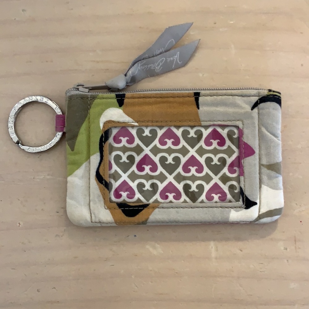Vera Bradley NWOT Zip ID Case